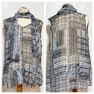 6th Lane Sleeveless Neck Scarf Top Size 20